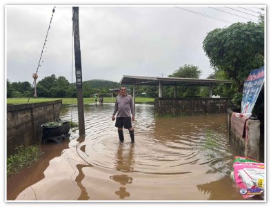 ลงพื้นที่ติดตามสถานการณ์ระดับน้ำแม่น้ำวัง ... Image 4